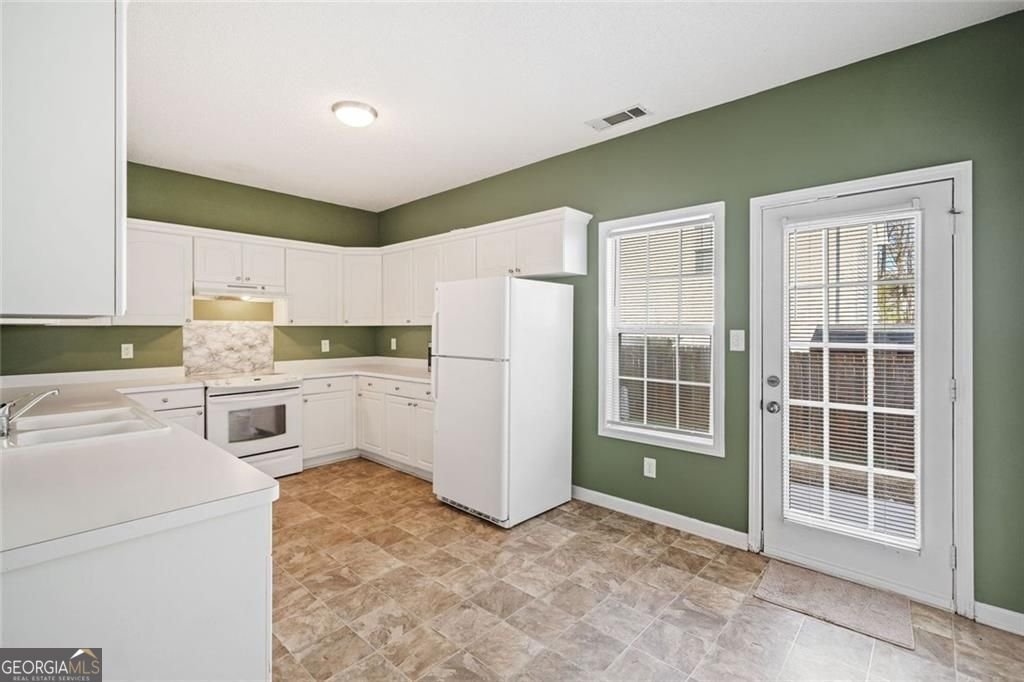 258 Venture Path Hiram - 7