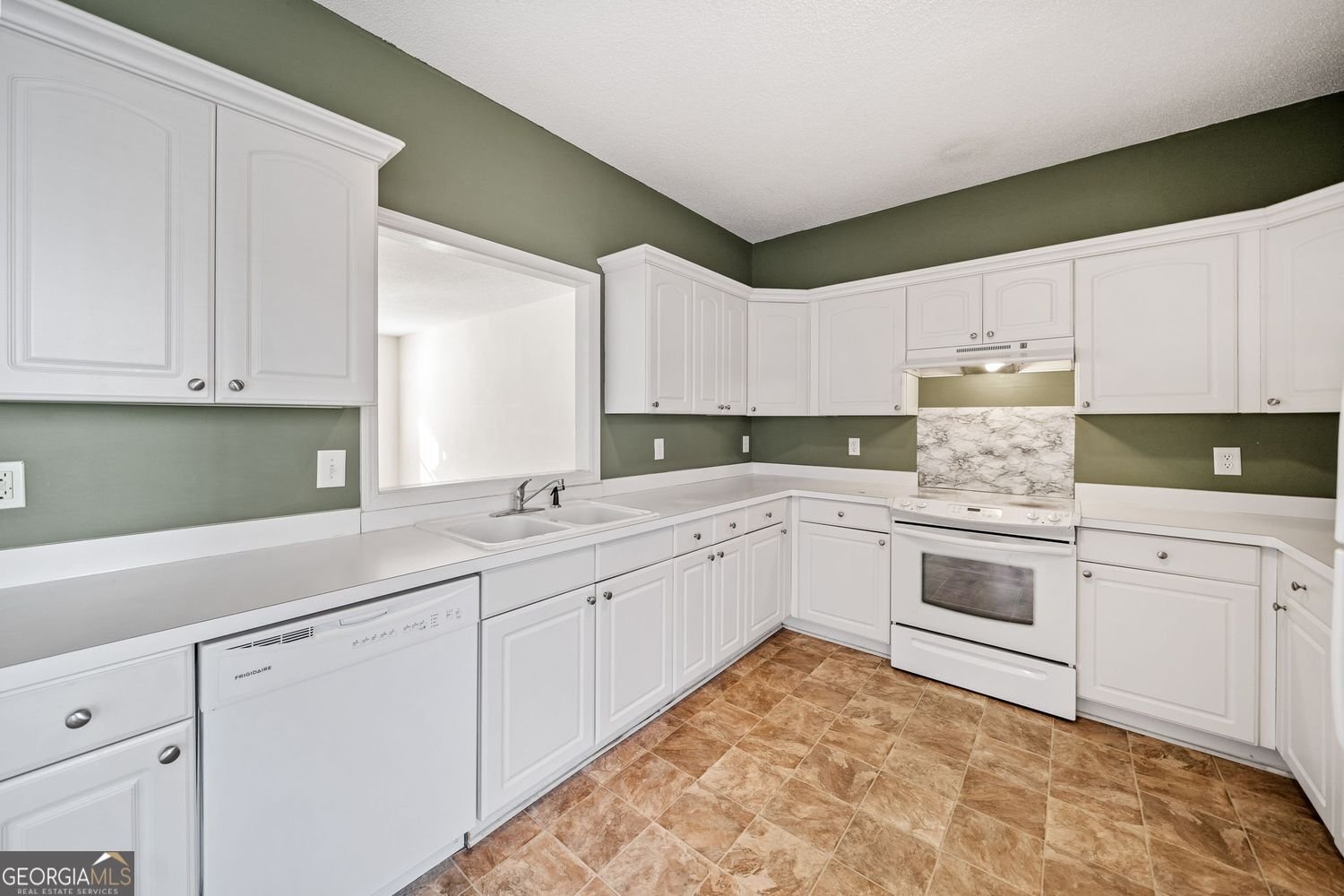 258 Venture Path Hiram - 9