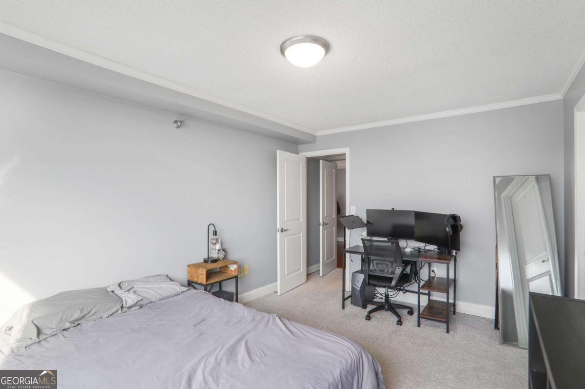 2479 Peachtree Road Atlanta - 11