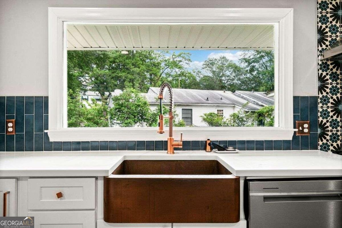 215 COLLUM Street Atlanta - 15