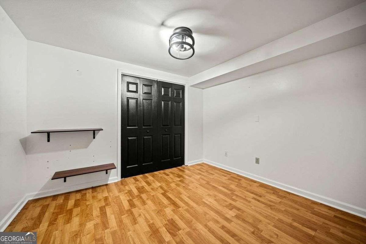 215 COLLUM Street Atlanta - 38