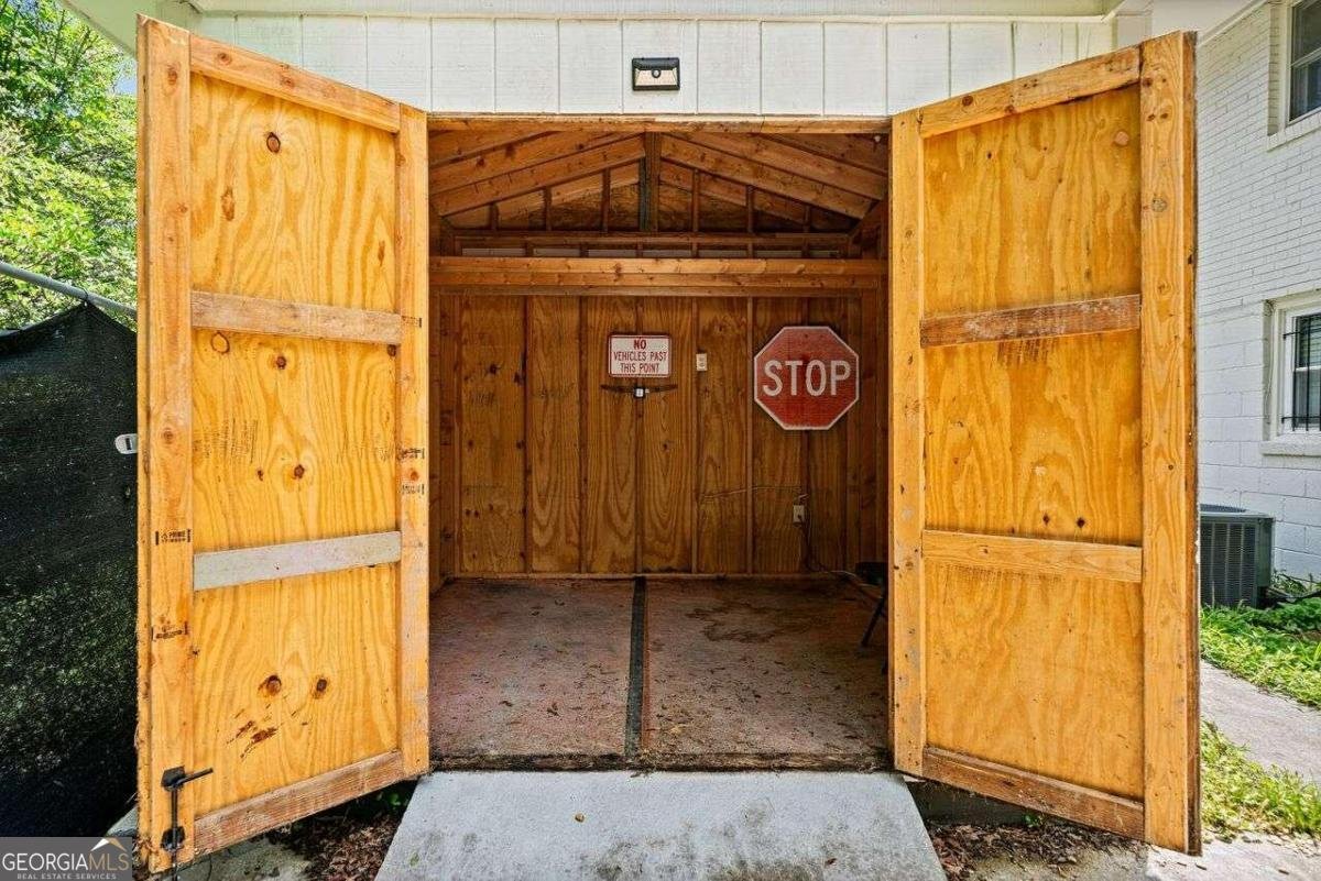 215 COLLUM Street Atlanta - 43