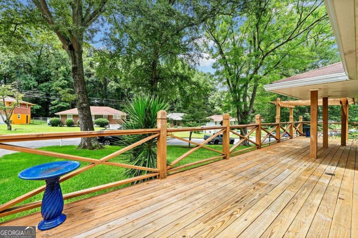 215 COLLUM Street Atlanta - 44