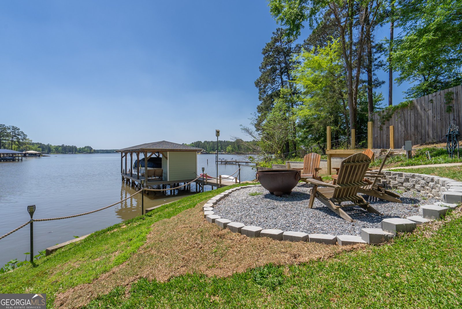 116 Island Drive Milledgeville - 71