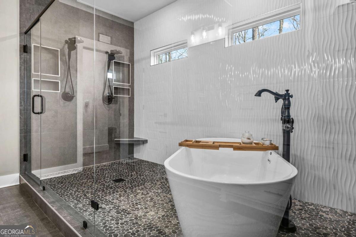 2104 Beebalm Drive Statham - 26