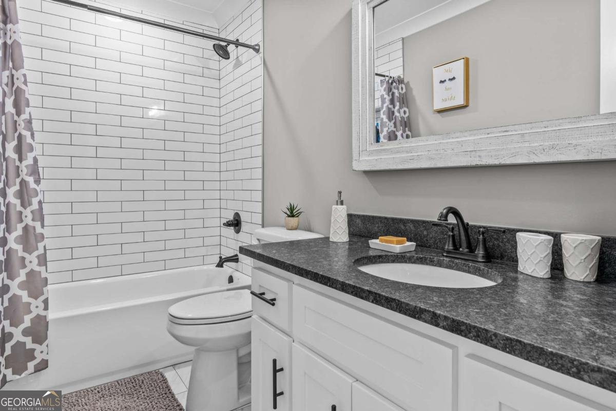 2104 Beebalm Drive Statham - 70