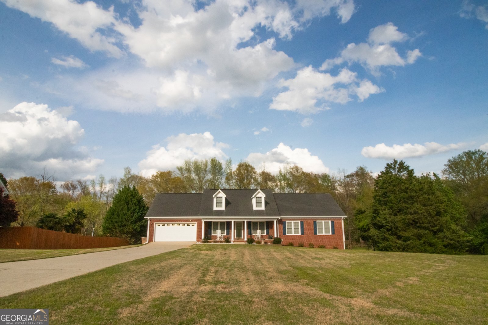 237 Summerford Place Stockbridge - 2
