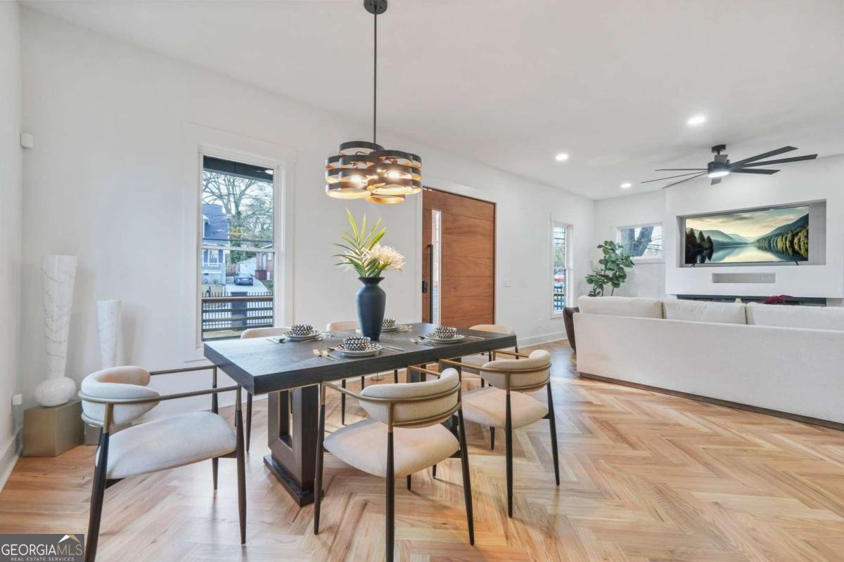 718 Cascade Avenue Atlanta - 14