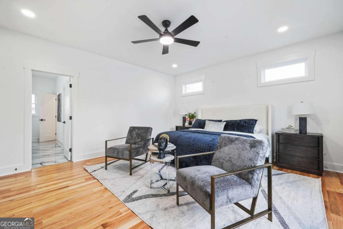 718 Cascade Avenue Atlanta - 27