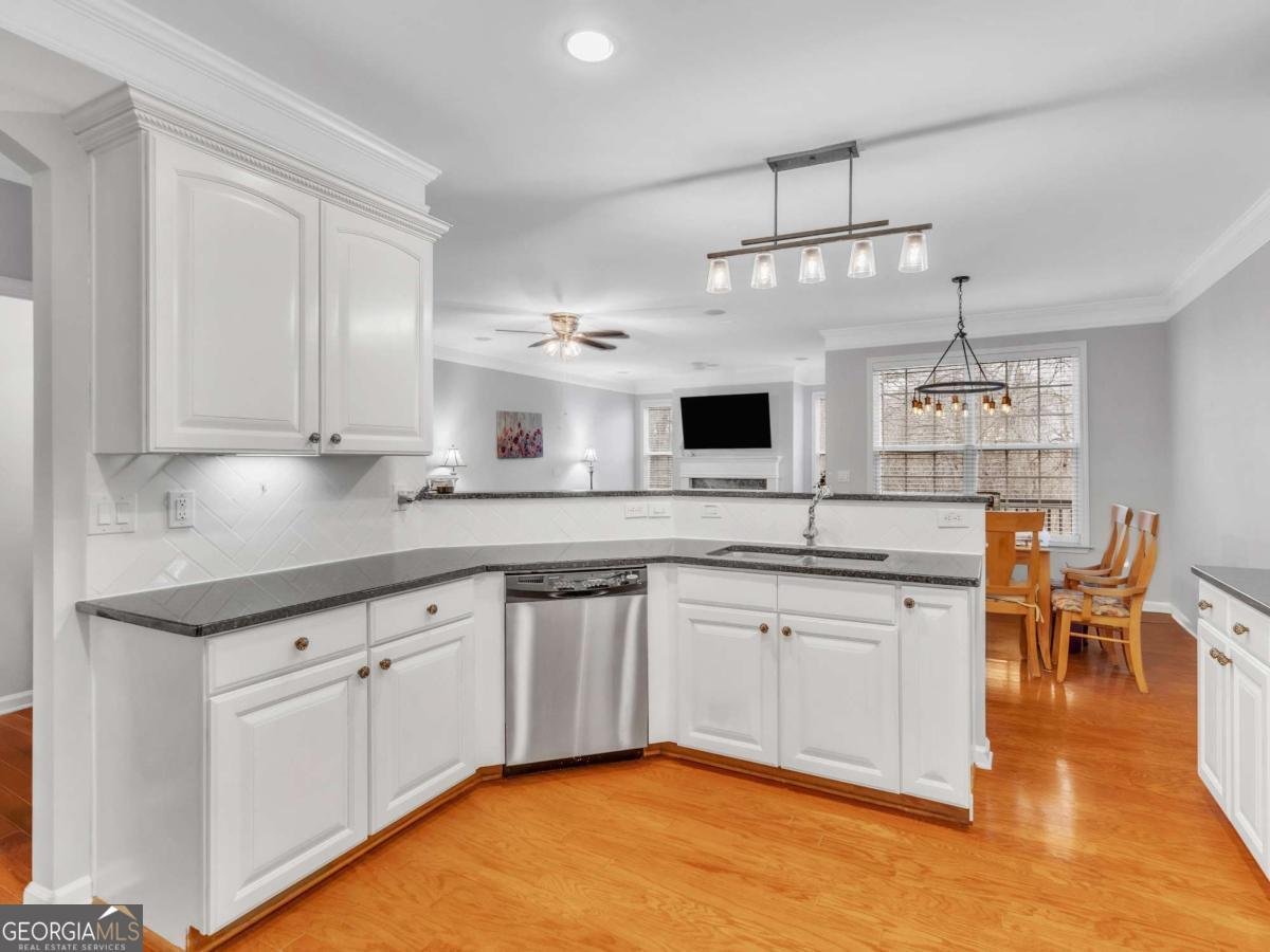 5454 Alanis Place Mableton - 8