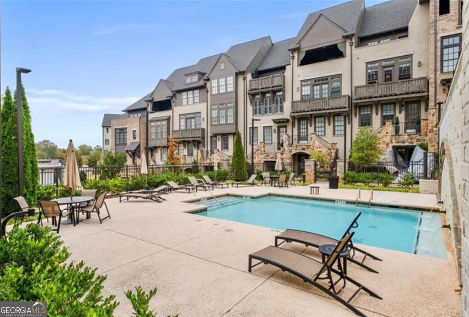 6569 Beacon Drive Sandy Springs - 17