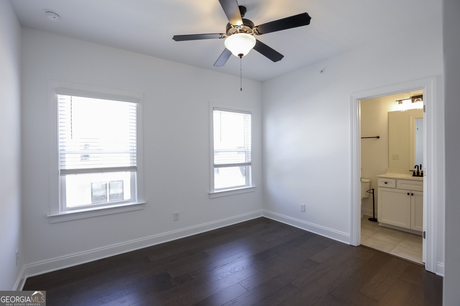 6569 Beacon Drive Sandy Springs - 24