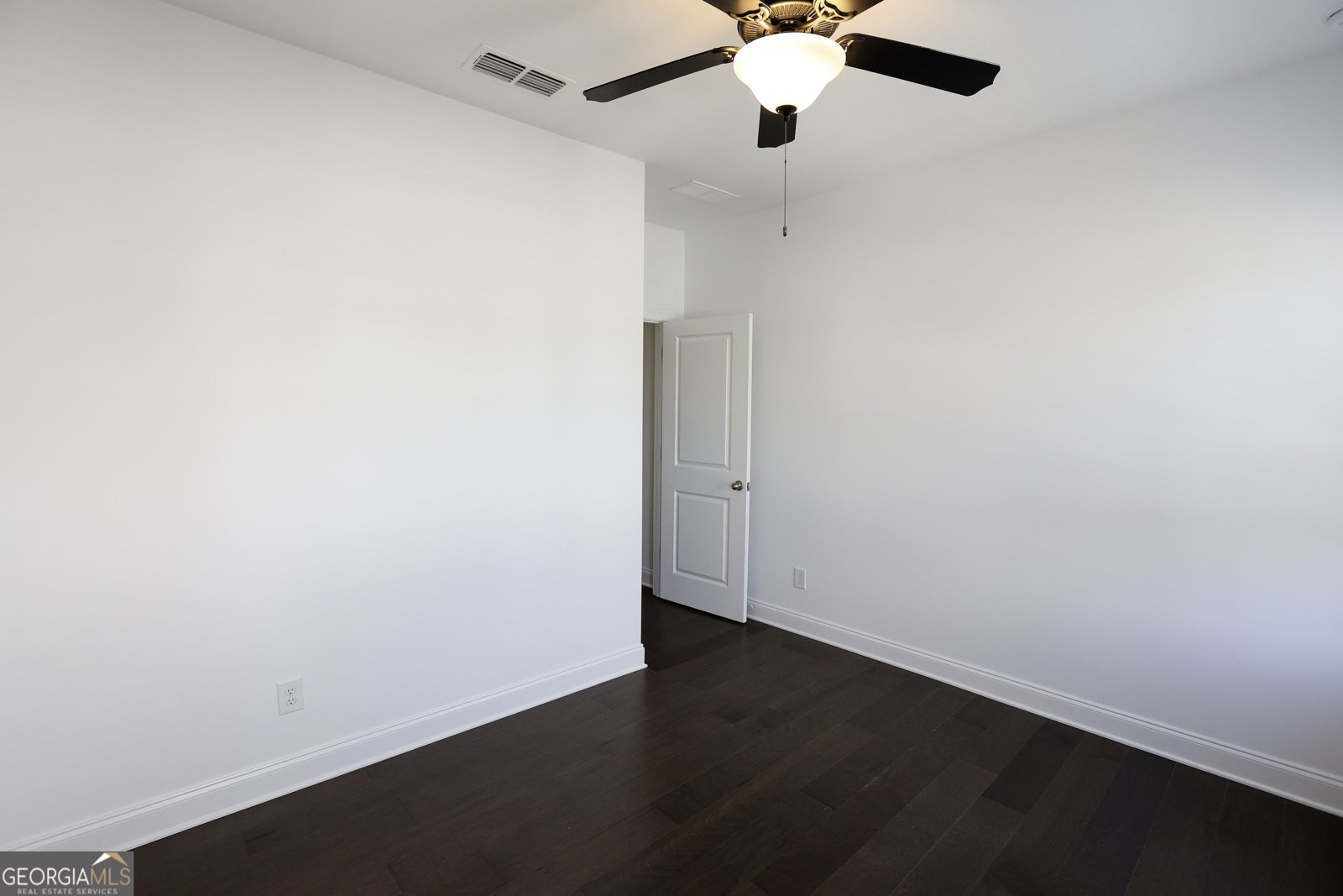 6569 Beacon Drive Sandy Springs - 26