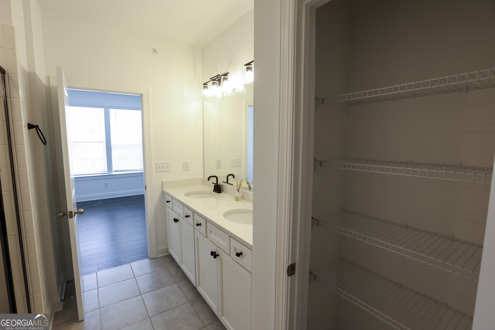 6569 Beacon Drive Sandy Springs - 3