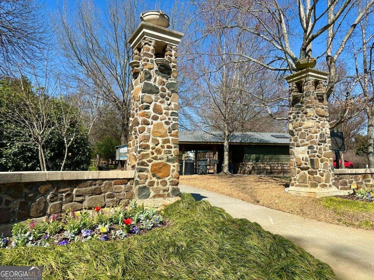 5930 BRUNDAGE Lane Norcross - 37