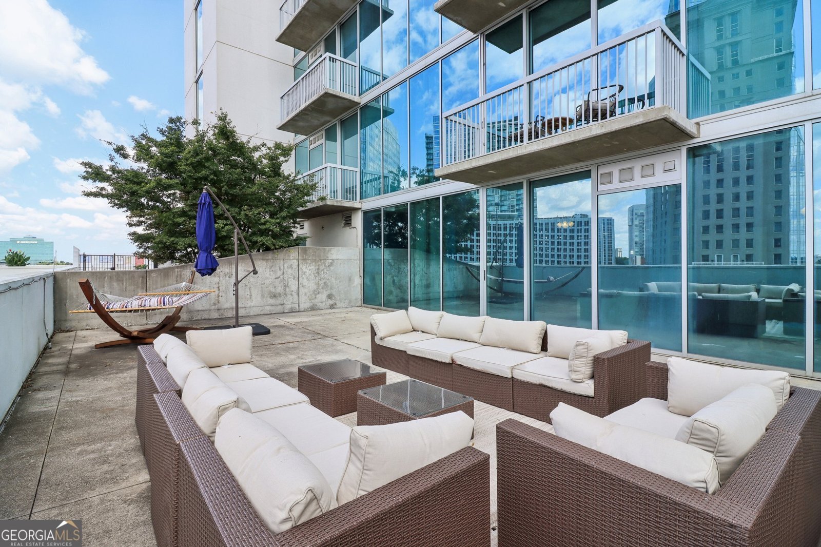 3324 Peachtree Road Atlanta - 25