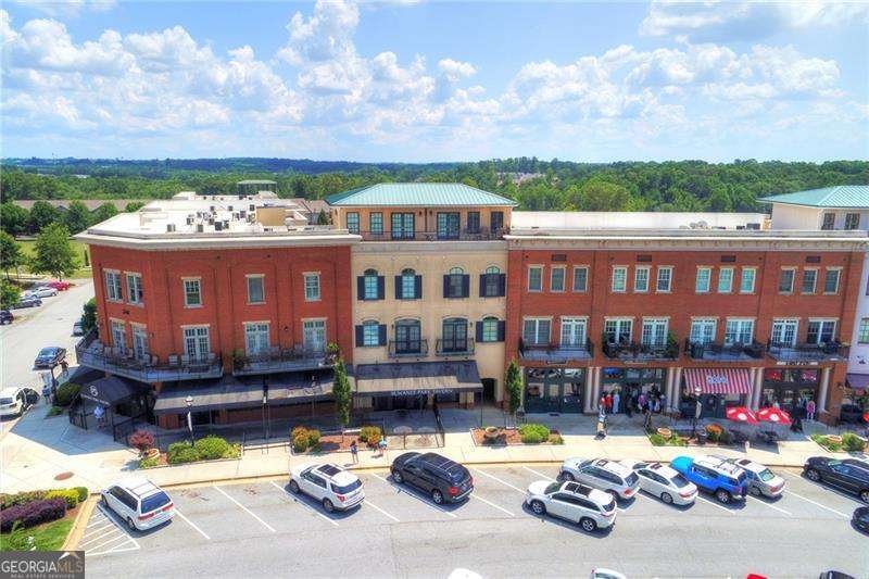 768 Scales Road Suwanee - 27