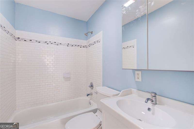 875 White Street Atlanta - 13