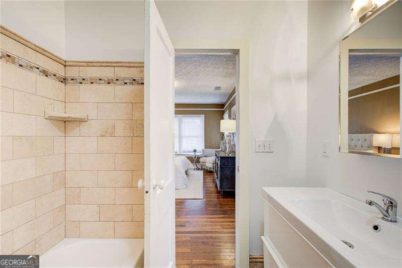 875 White Street Atlanta - 26