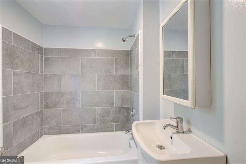 875 White Street Atlanta - 32