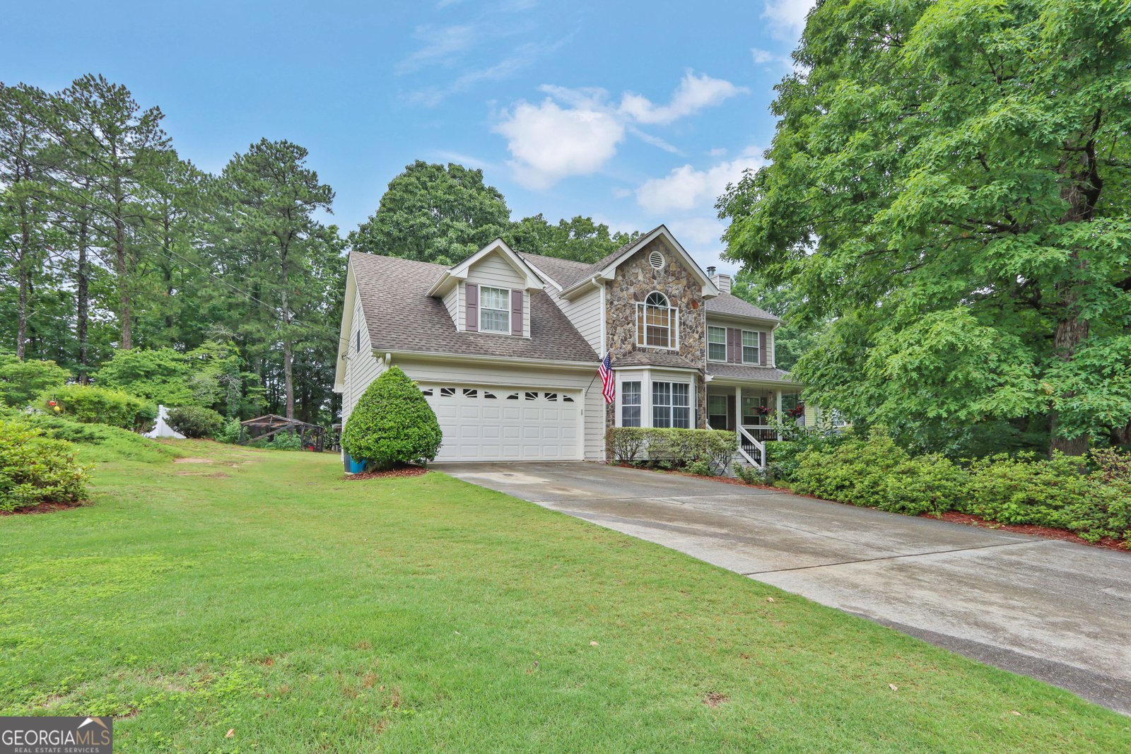 962 Cove Lake Court Lawrenceville - 1