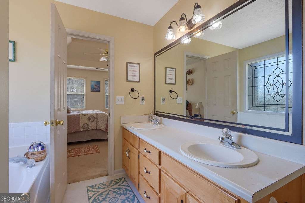 962 Cove Lake Court Lawrenceville - 19