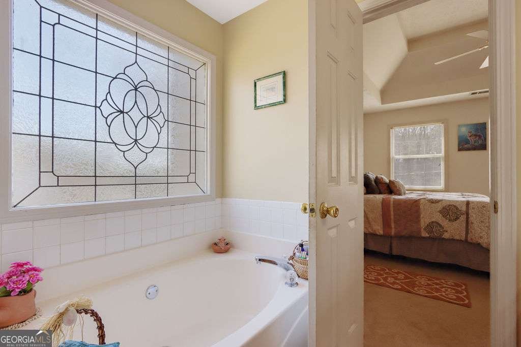 962 Cove Lake Court Lawrenceville - 6