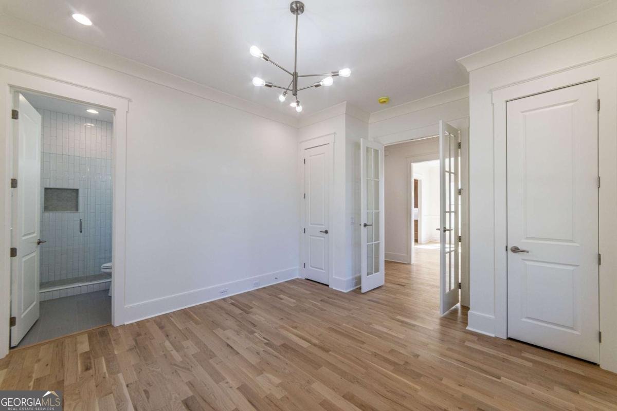 585 Sherwood Road Atlanta - 27