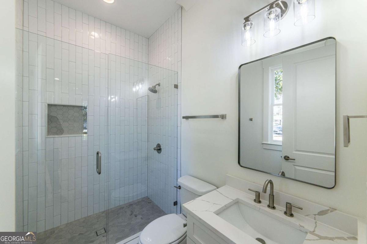 585 Sherwood Road Atlanta - 29
