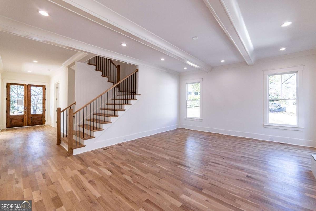 585 Sherwood Road Atlanta - 42