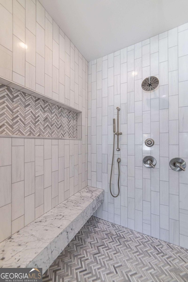 585 Sherwood Road Atlanta - 72