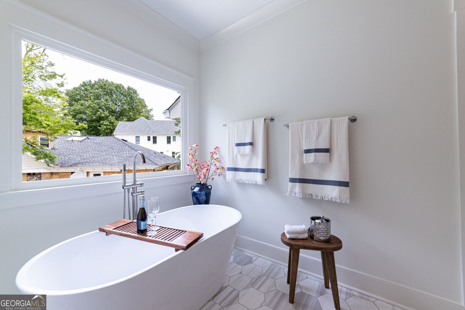 585 Sherwood Road Atlanta - 73