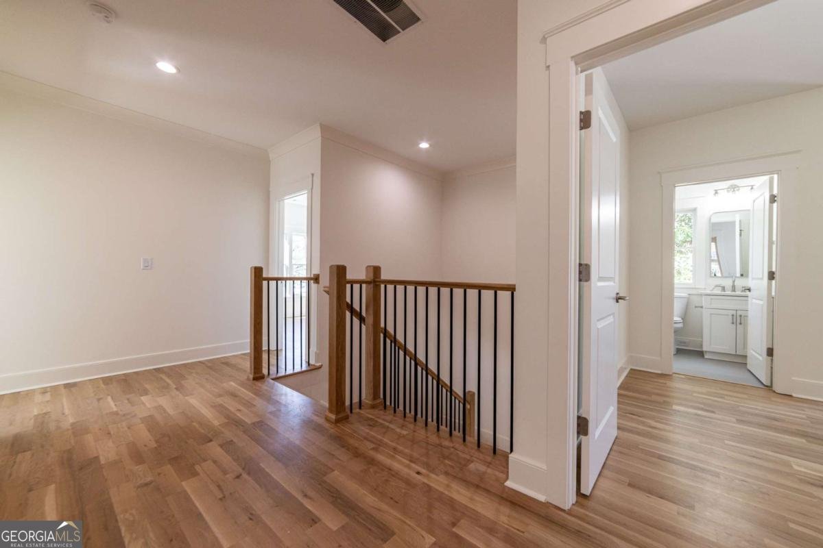 585 Sherwood Road Atlanta - 83