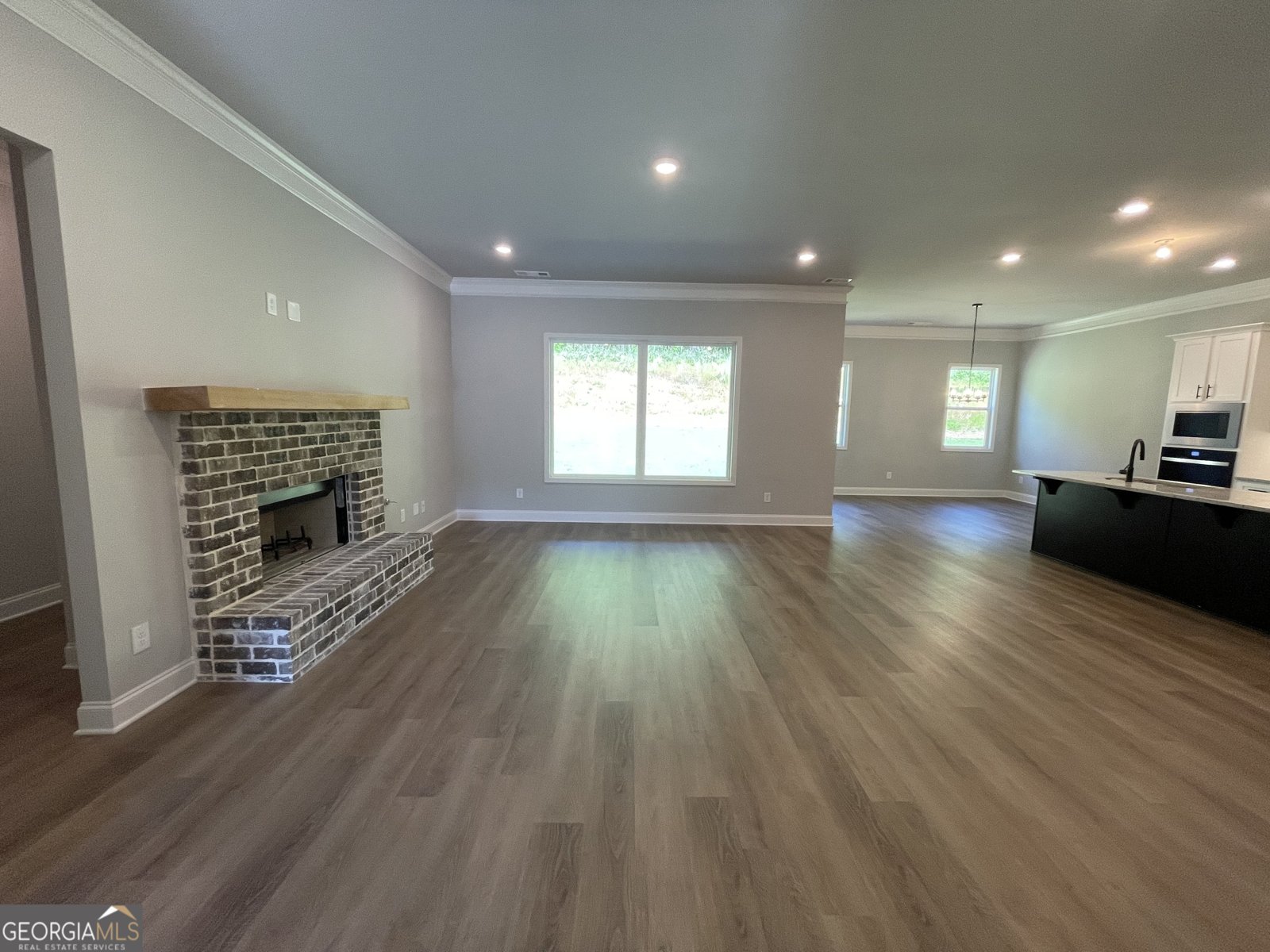 111 Cherokee Rose Lane Hoschton - 6