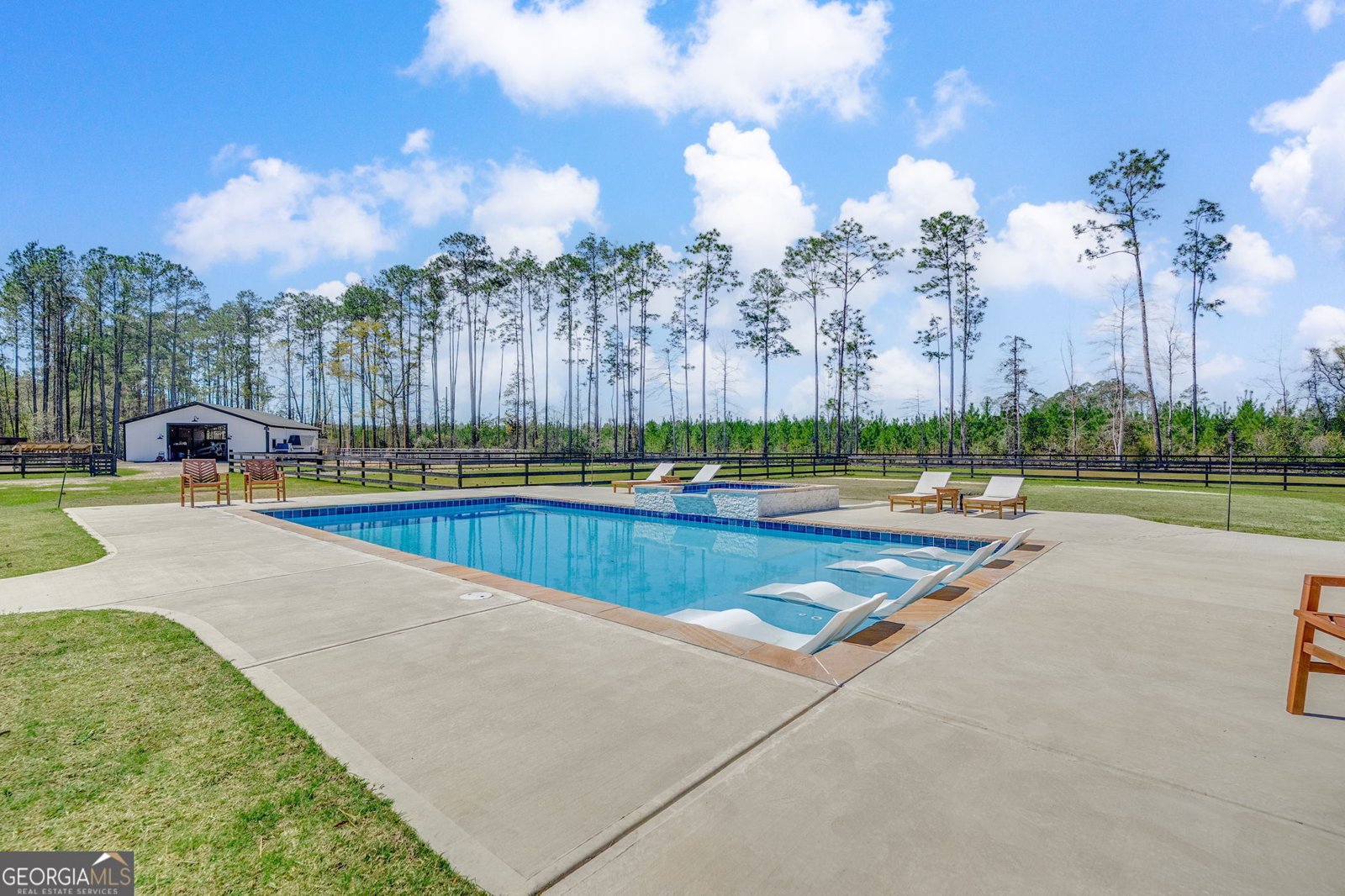 9853 Ga Highway 204 Ellabell - 37