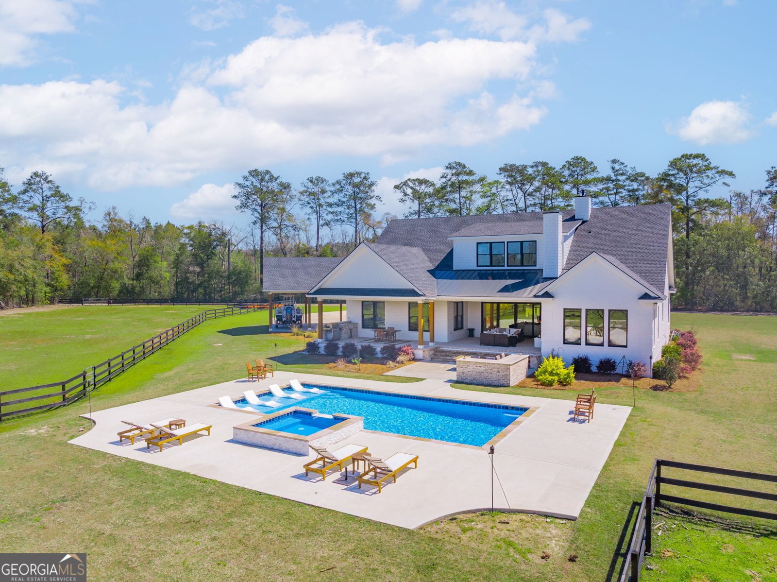 9853 Ga Highway 204 Ellabell - 39