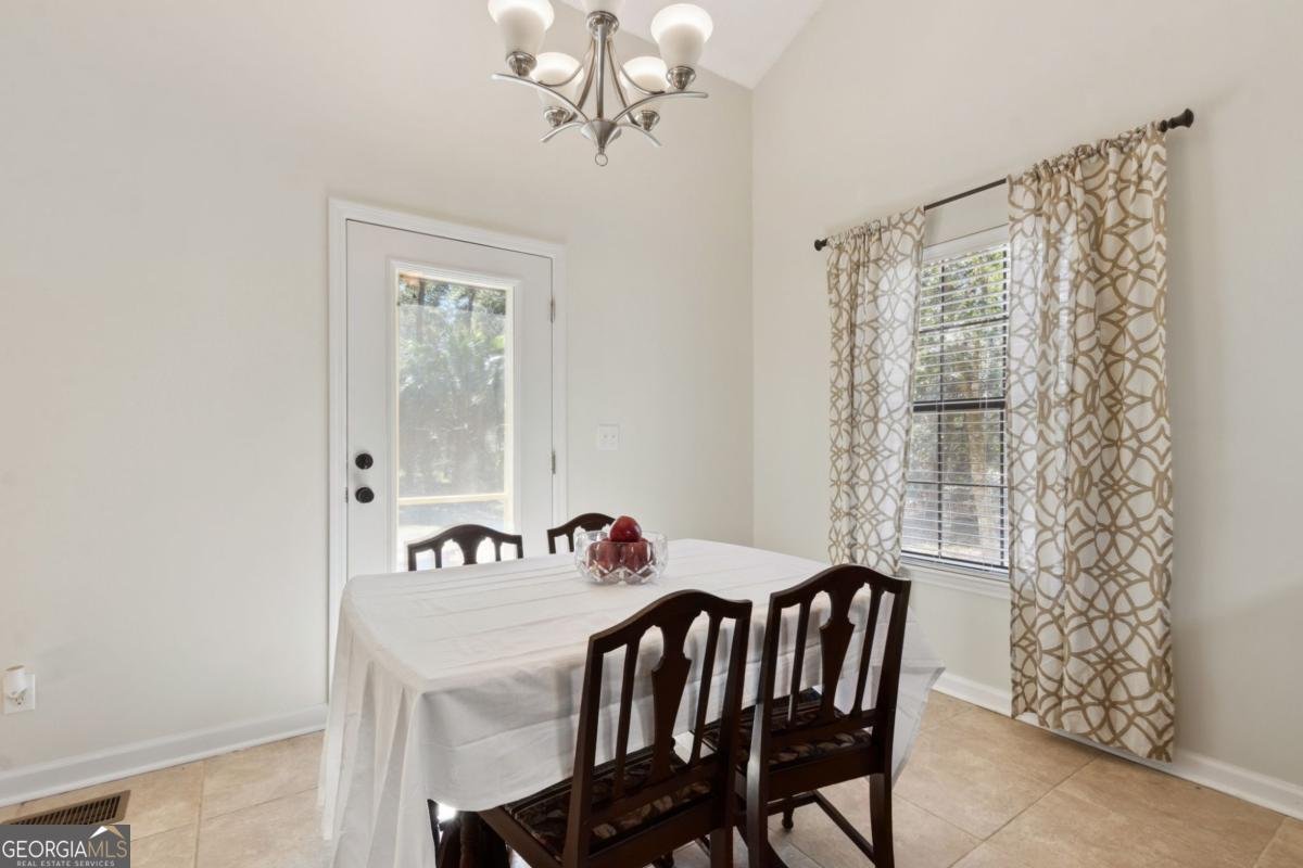 56 Ravine Court Woodbine - 17