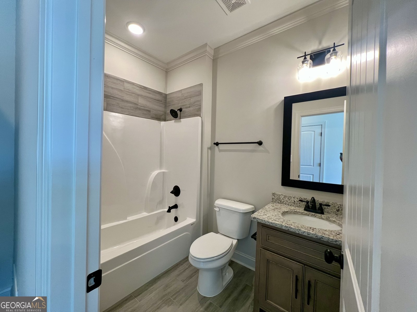 2510 Blazing Star Court Statham - 15