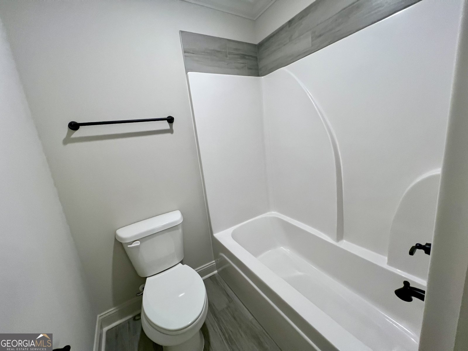 2510 Blazing Star Court Statham - 19