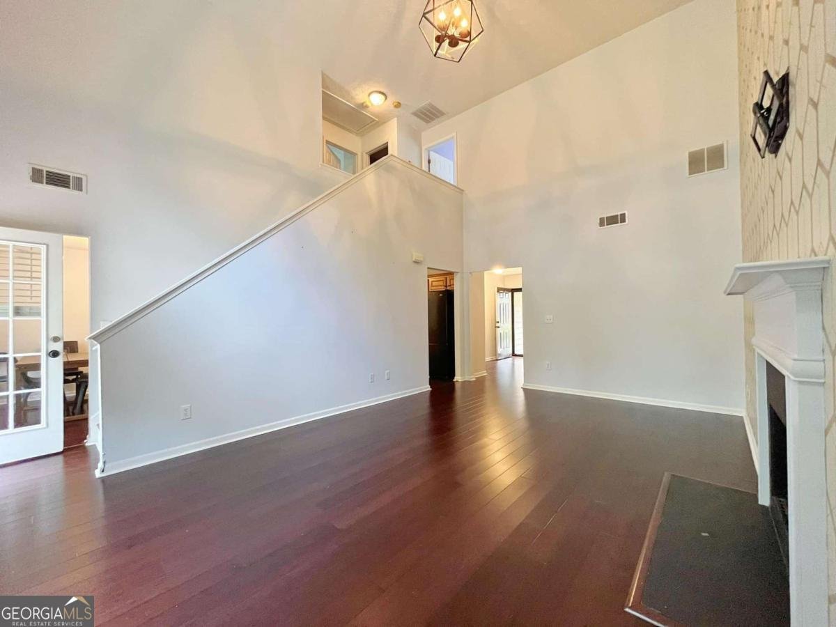 1421 Gates Circle Atlanta - 11
