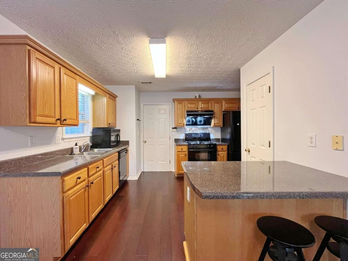 1421 Gates Circle Atlanta - 18