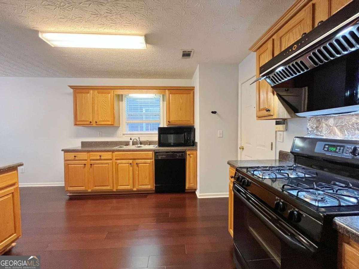 1421 Gates Circle Atlanta - 19
