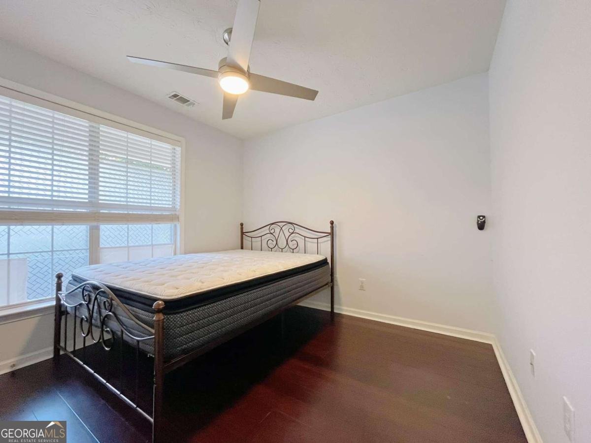 1421 Gates Circle Atlanta - 7