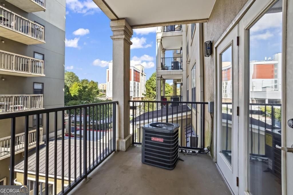 799 Hammond Drive Sandy Springs - 14