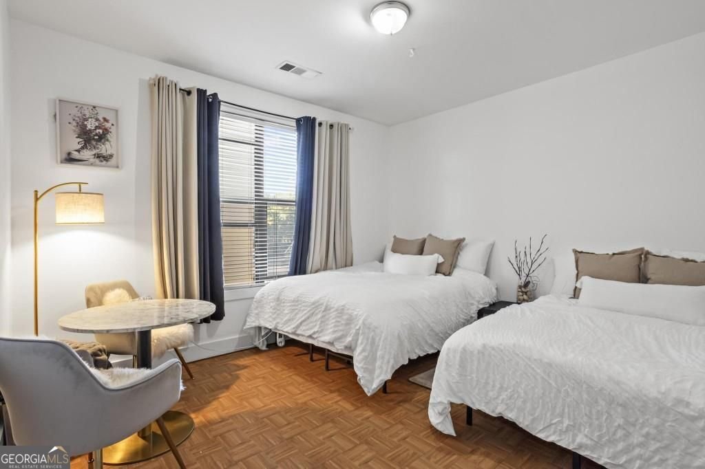 799 Hammond Drive Sandy Springs - 15