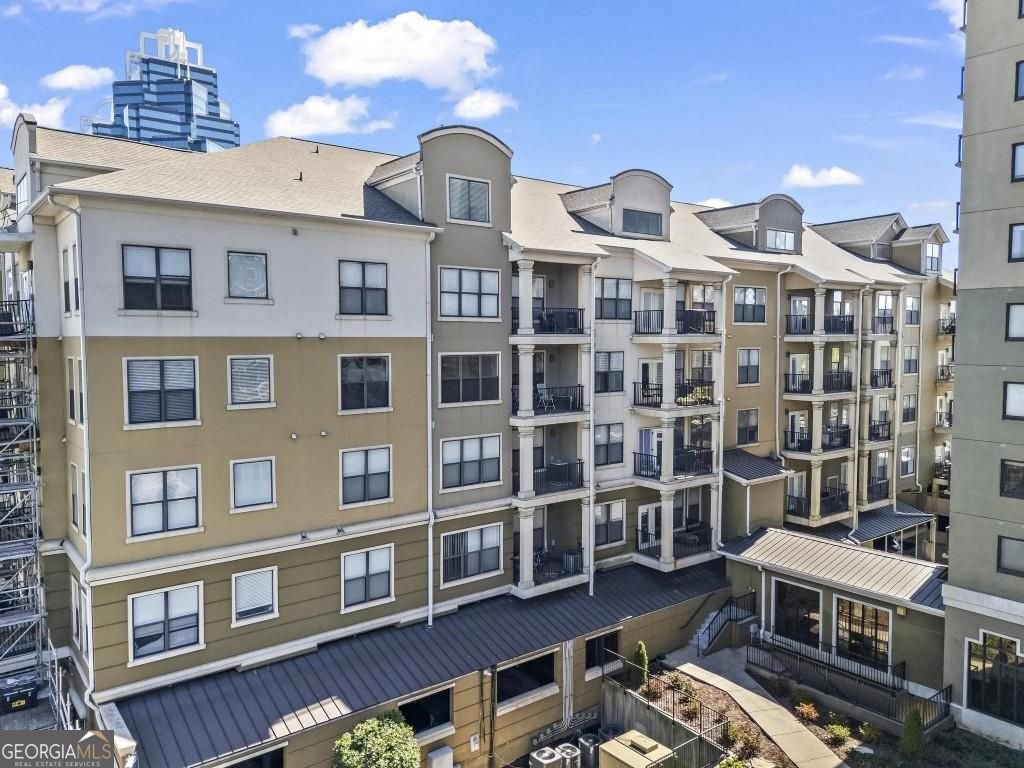 799 Hammond Drive Sandy Springs - 27