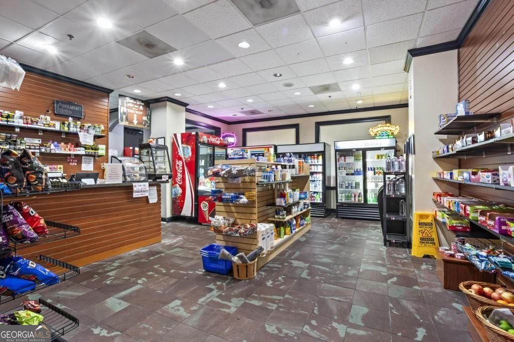 799 Hammond Drive Sandy Springs - 29