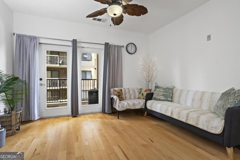 799 Hammond Drive Sandy Springs - 6