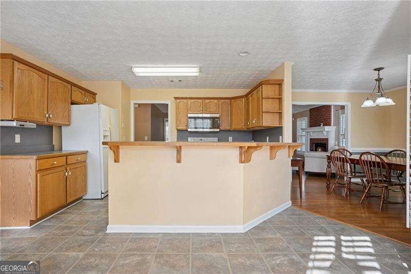 115 Dearing Woods Way Covington - 10