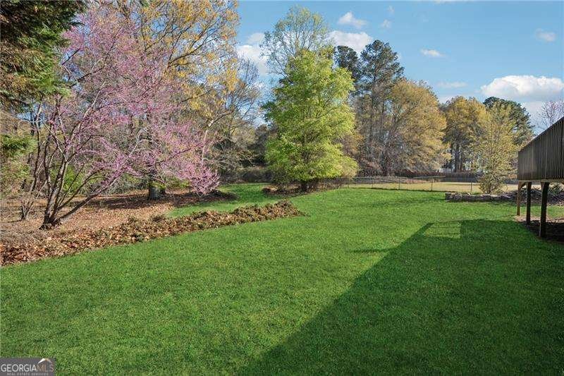 115 Dearing Woods Way Covington - 34